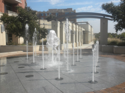 X Fountain